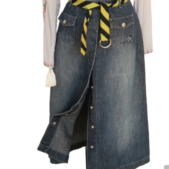 Donaldson the Walt Disney Co Dresses & Skirts - RARE VTG Donaldson The Walt  Disney Co. Denim Midi Length Denim Skirt Sz 6 /40